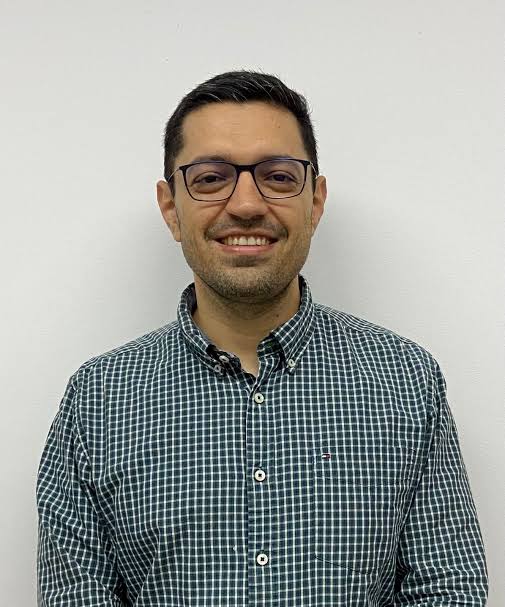 Dr. Hoover Rueda-Chacón